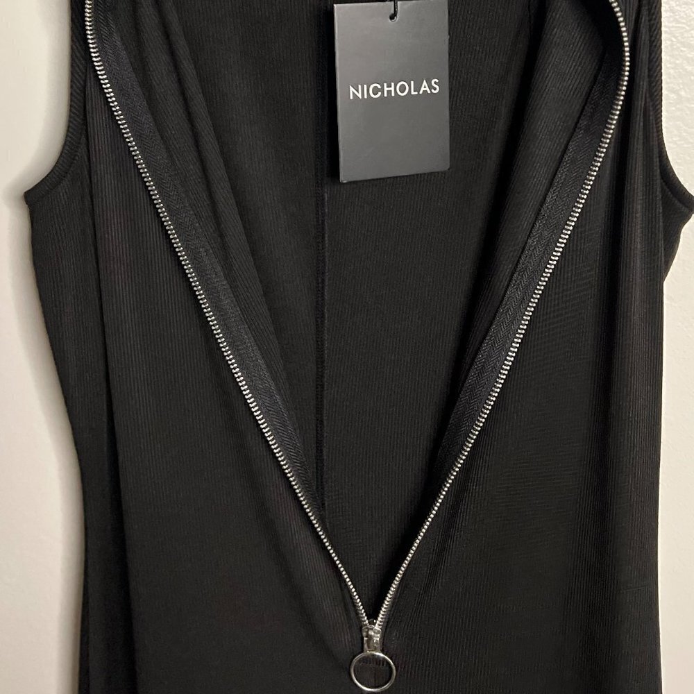 NICHOLAS Zip Front Romper Size M - Picture 5 of 10